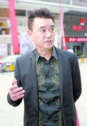 张达星:当代艺术崩塌说不准确再过一年会复苏