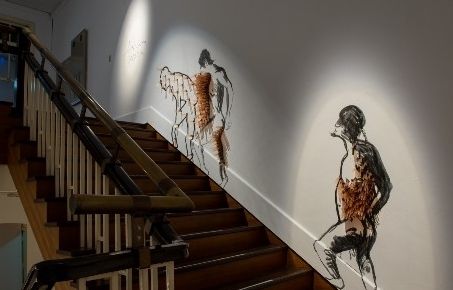 李山《阅读17》于当代馆展场
