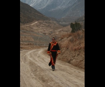 ����������ʫչ���U�ηǣ����Ķ�ʮ��ʫ