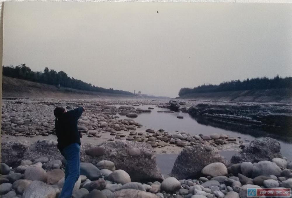 �����С�Я�ǻ����ɵ���ʯ��չ���Ͼ�����Ȼ��Ͷ�S���Ȼ�h���� 1999 �Ͼ� �Ϻ� �ɶ� ������